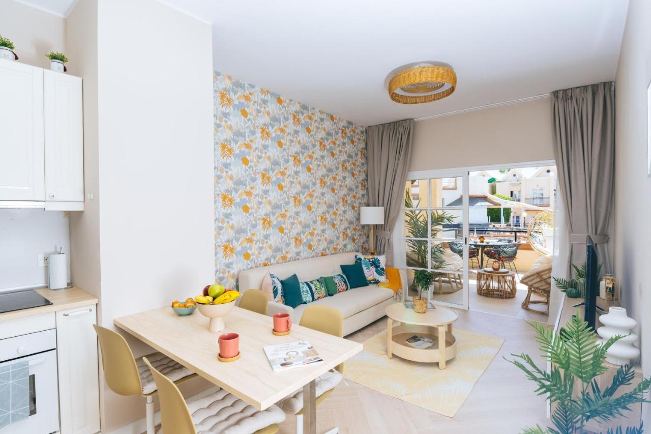 Amazing Renovated Pool View Apt, Aircon, 2 Min To Fanabe Beach Costa Adeje  Exteriör bild